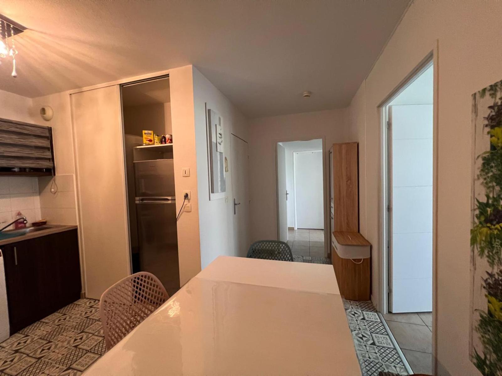 Apartment 8Mn Disneyland Paris 2-3 Bedroom, 2 Parking Montévrain Exteriör bild