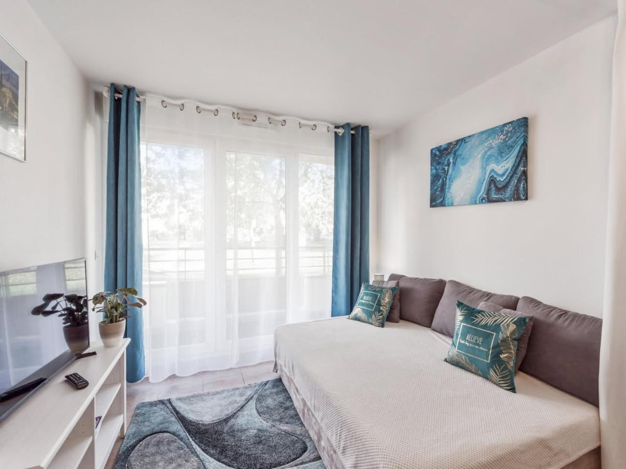 Apartment 8Mn Disneyland Paris 2-3 Bedroom, 2 Parking Montévrain Exteriör bild